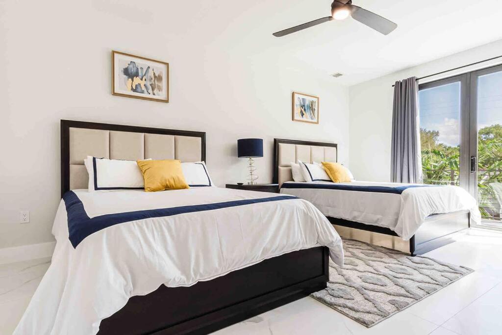 Luxury Paradise Walk To Las Olas -5 Mins To Beach Fort Lauderdale Exterior photo